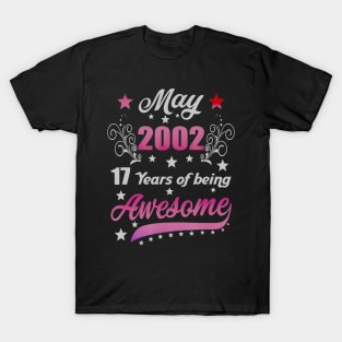 Born in May 2002 18th Birthday Gifts 18 Years Old T-Shirt